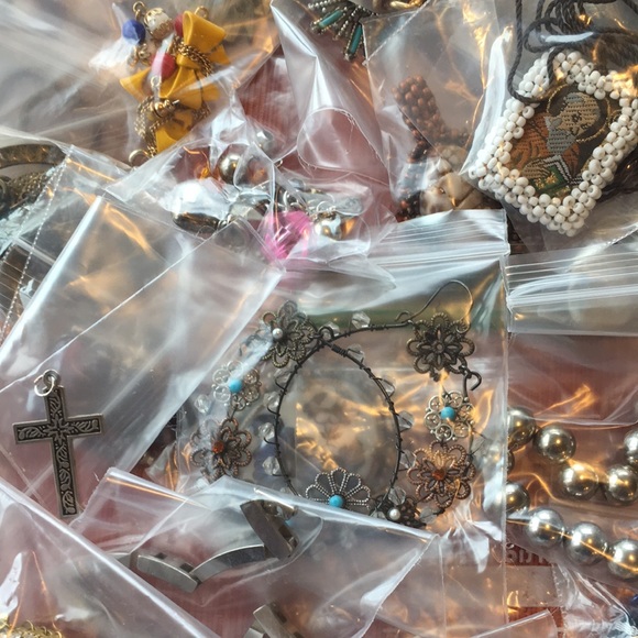 Lot of Costume Jewelry - Actual Items Shown - Picture 2 of 5